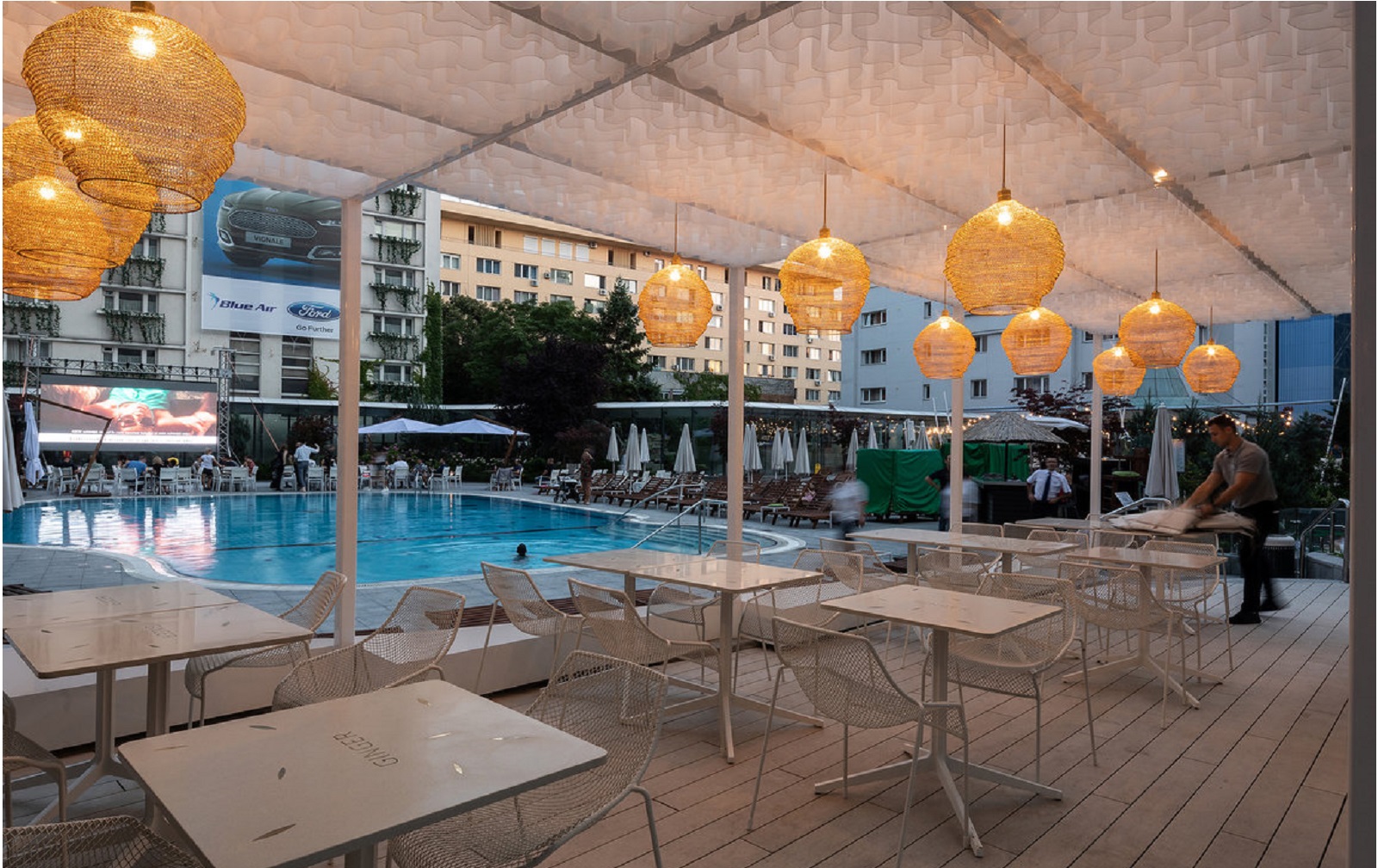 Ginger Sushi Bar & Lounge